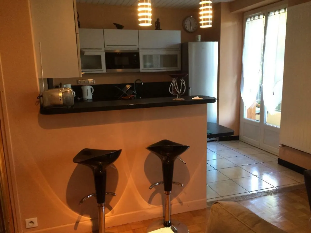 T2 Gite De Laurette Avec Garage Et Parking Prives Rodez Lägenhet